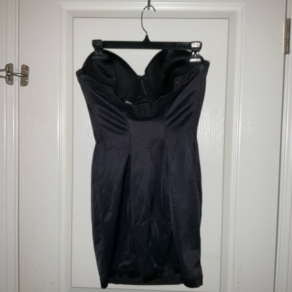 Slip - Picture 3 of 5